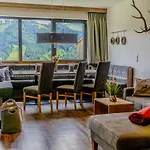 Gut Stein Panoramalodge Apartamento