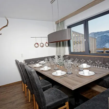 Gut Stein Panoramalodge Mühlbach am Hochkönig