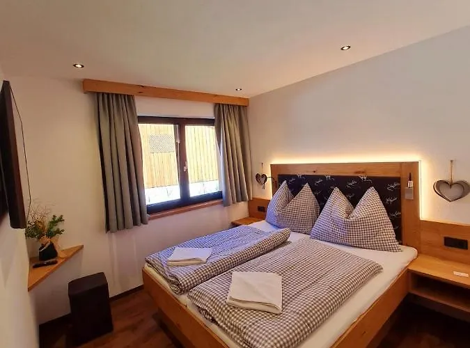 Gut Stein Panoramalodge Apartment